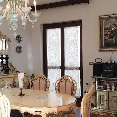 Belvilla By Oyo Casa *