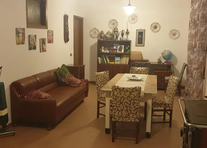 Holiday home With Garden *